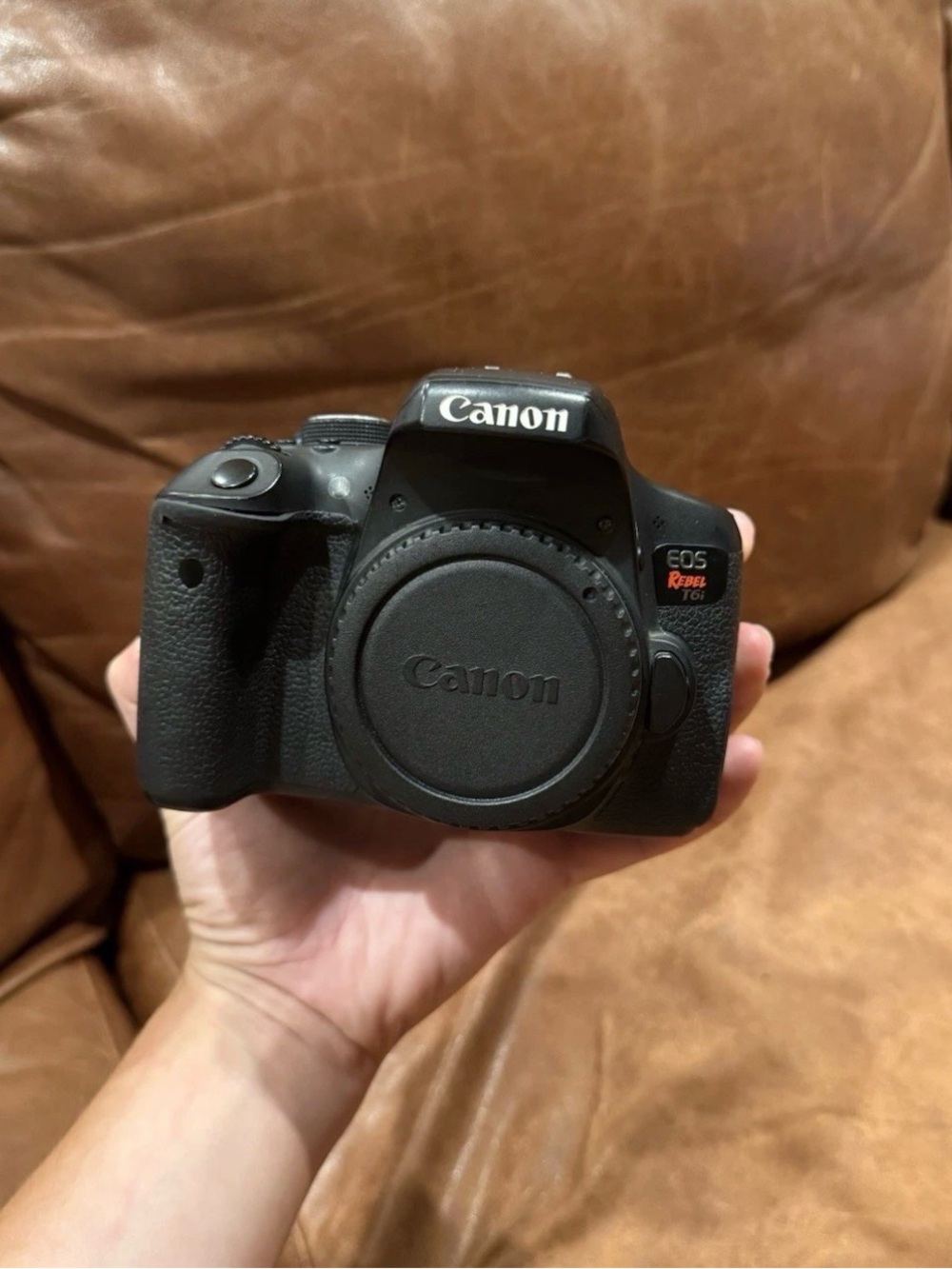 Canon EOS Rebel T6i (750d) 24.2MP DSLR Camera, Body Only - Good Preowned Works